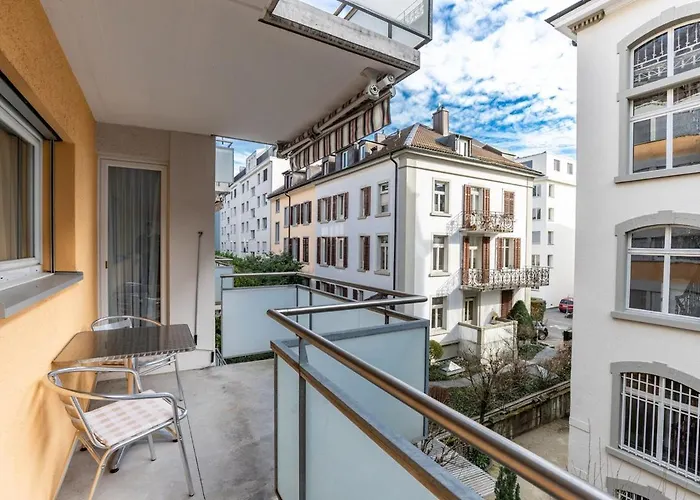 Apartamento 1br Near And Very - Hoesch 13 *